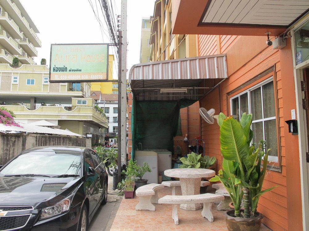 Aura House Pattaya Exterior foto